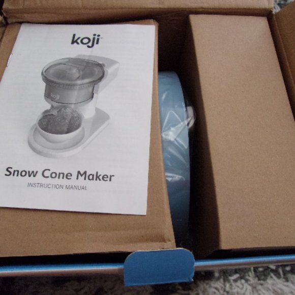 New open box Koji Snow cone maker - Picture 6 of 6